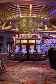 uuu8 Live Casino Baccarat Dragon Tiger Real Dealer ကတ်ဂိမ်း မြန်မာ ကစားသမားများ